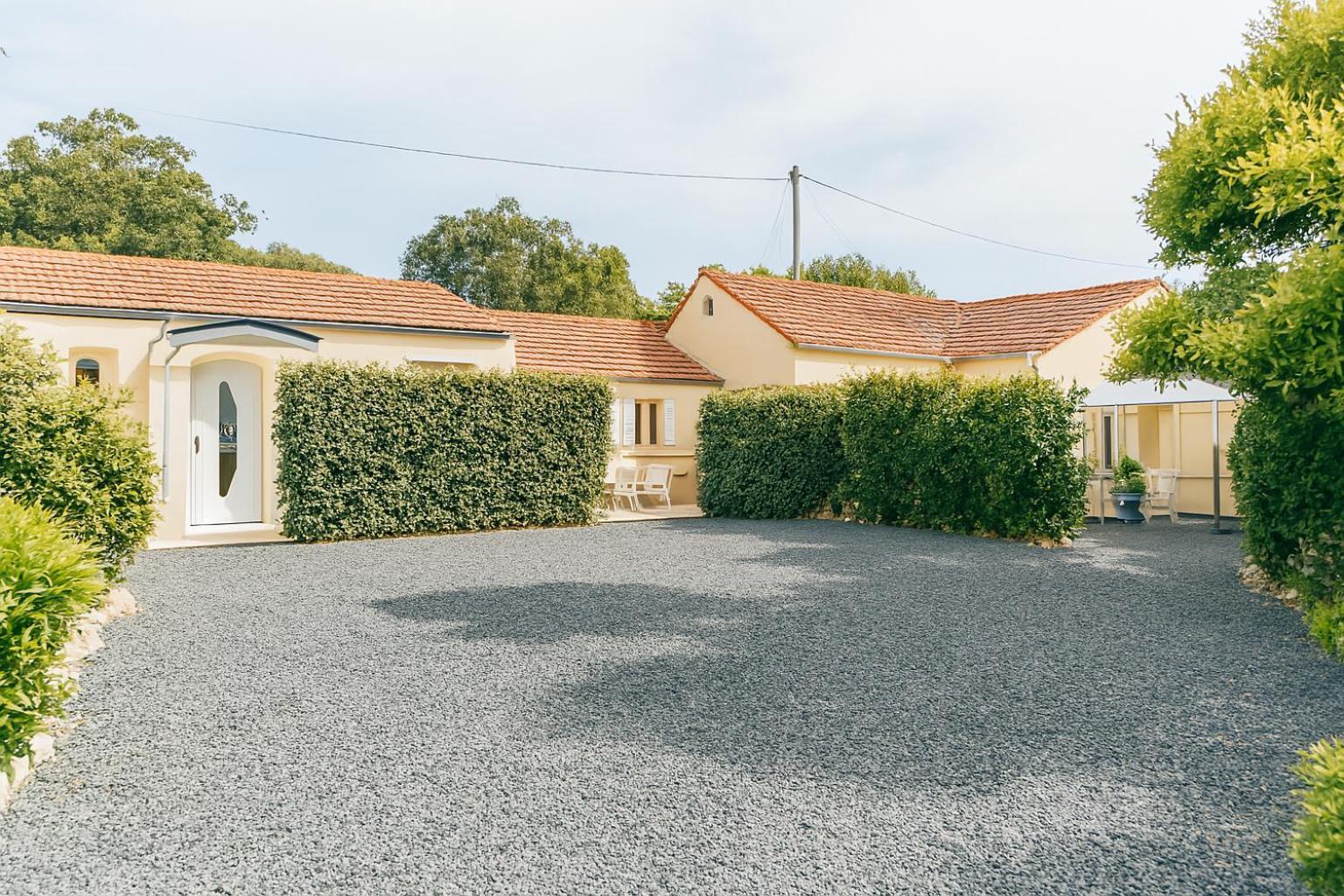 Reve D'azur En Bord De A La Nartelle Avec Piscine Dans La Residence, Terrasse, Bbq, 2 2 Sdb De 35m2 Draps Inclus