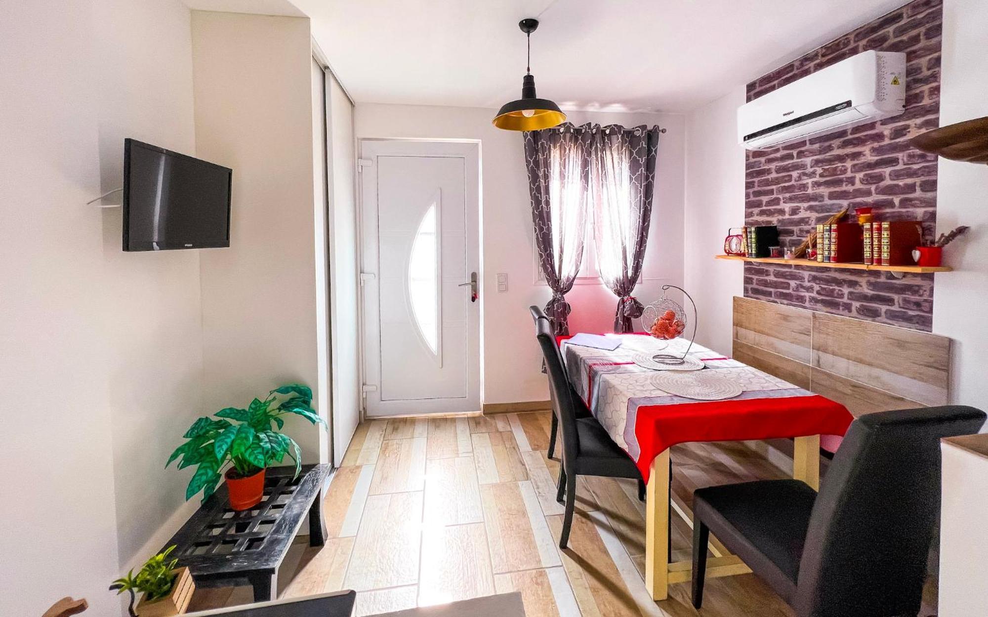 Reve D'azur En Bord De A La Nartelle Avec Piscine Dans La Residence, Terrasse, Bbq, 2 2 Sdb De 35m2 Draps Inclus Sainte-Maxime