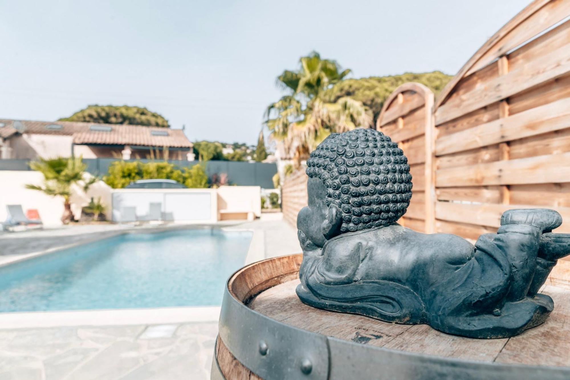 Reve D'azur En Bord De A La Nartelle Avec Piscine Dans La Residence, Terrasse, Bbq, 2 2 Sdb De 35m2 Draps Inclus * Sainte-Maxime